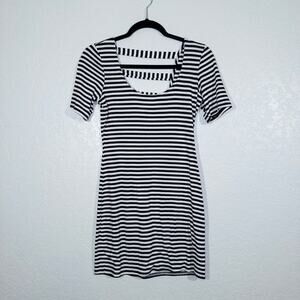 Happening In The Present Black &‎ White Stripe Mini Dress Size XS